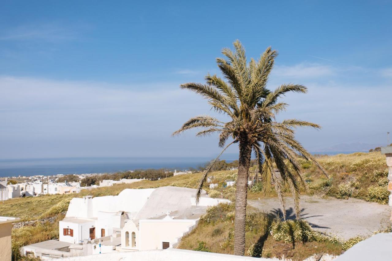 Amer Villa Santorini With Outdoor Hot Tub Vothon Exterior photo
