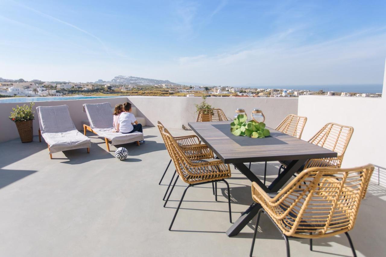 Amer Villa Santorini With Outdoor Hot Tub Vothon Exterior photo